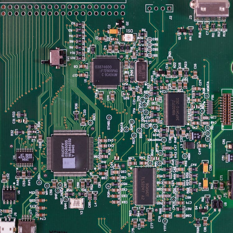 Elektronik & PCB